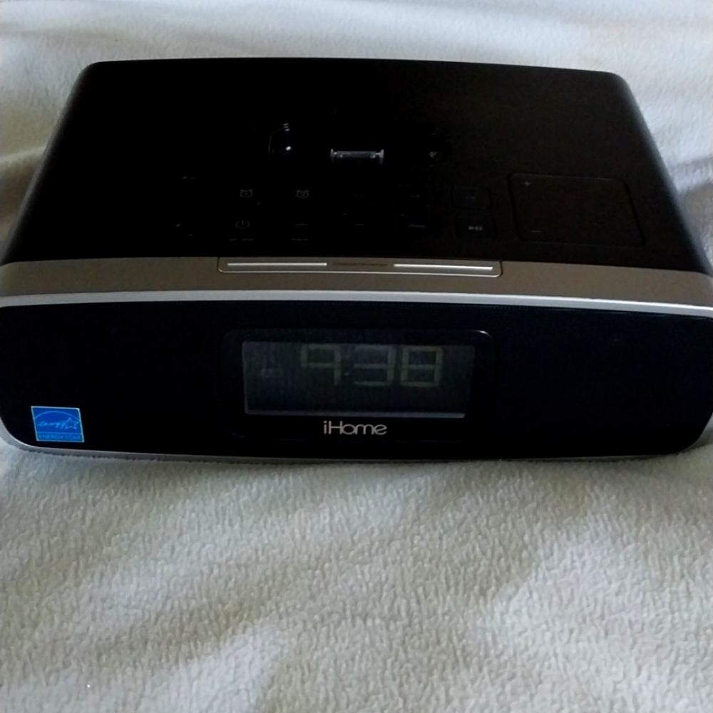 iHome iP90